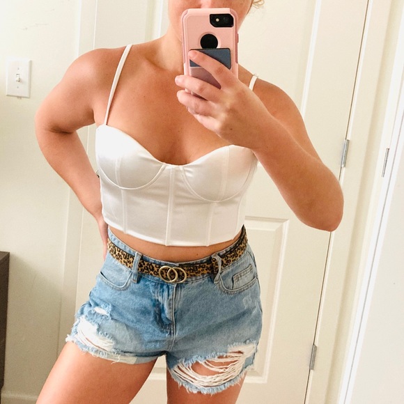 Pearl white bustier crop top - Picture 6 of 6